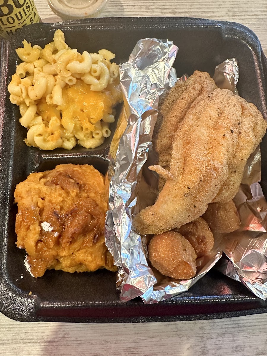 Who's Got Soul Southern Cafe-4